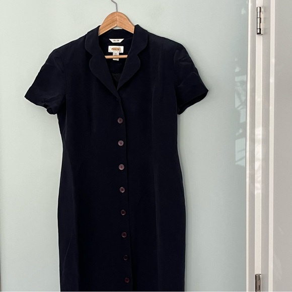 Gorgeous Navy Blue 💯 Silk Vintage Dress - Picture 2 of 7